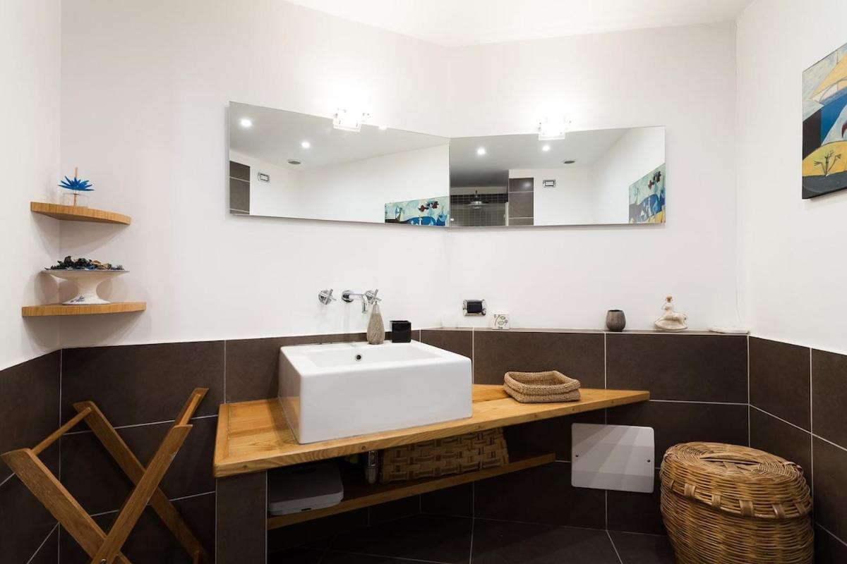 Apartment Casa Rossella In Historical Center