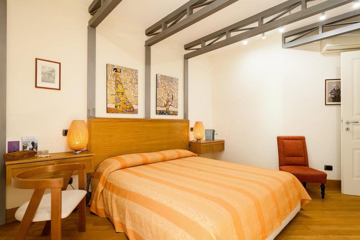 Casa Rossella In Historical Center *